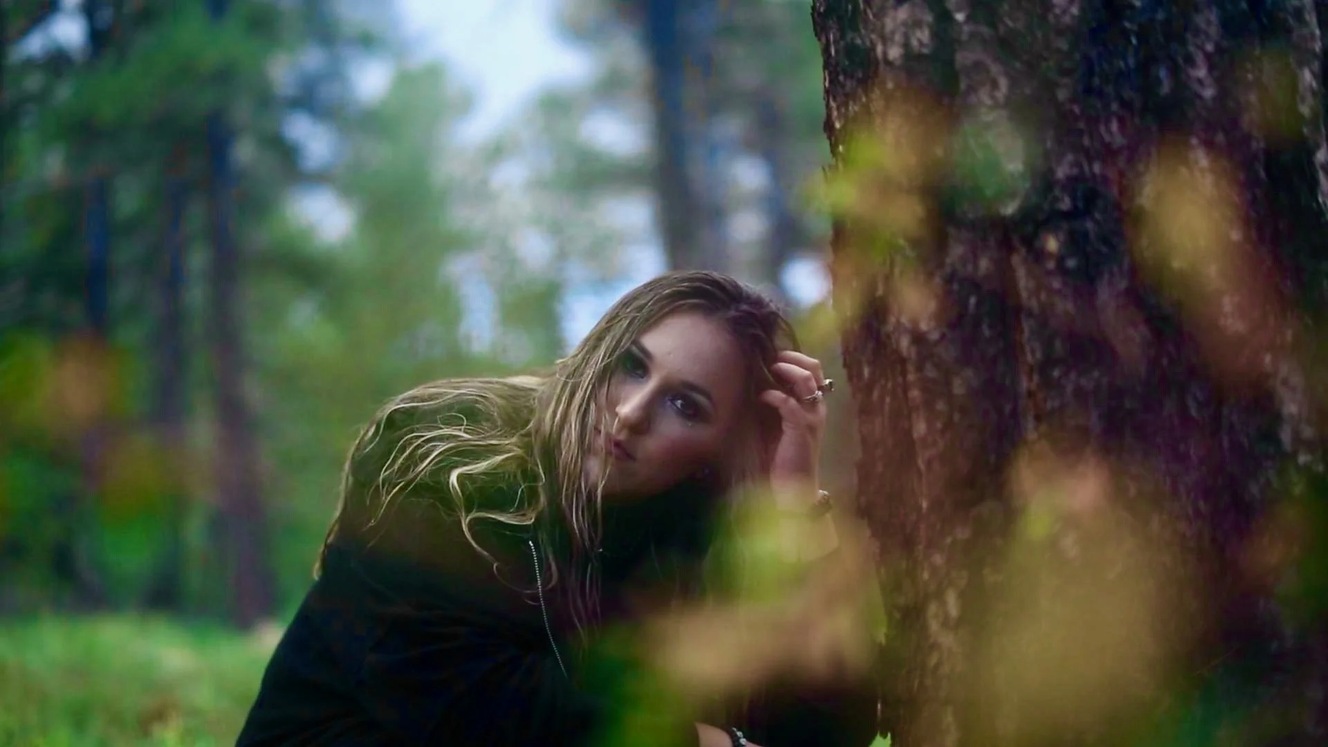 Meet Jude Wallace (Canvas Rebel)