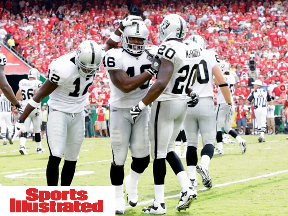 For Former Soldiers and NFL Players, a Place to Heal