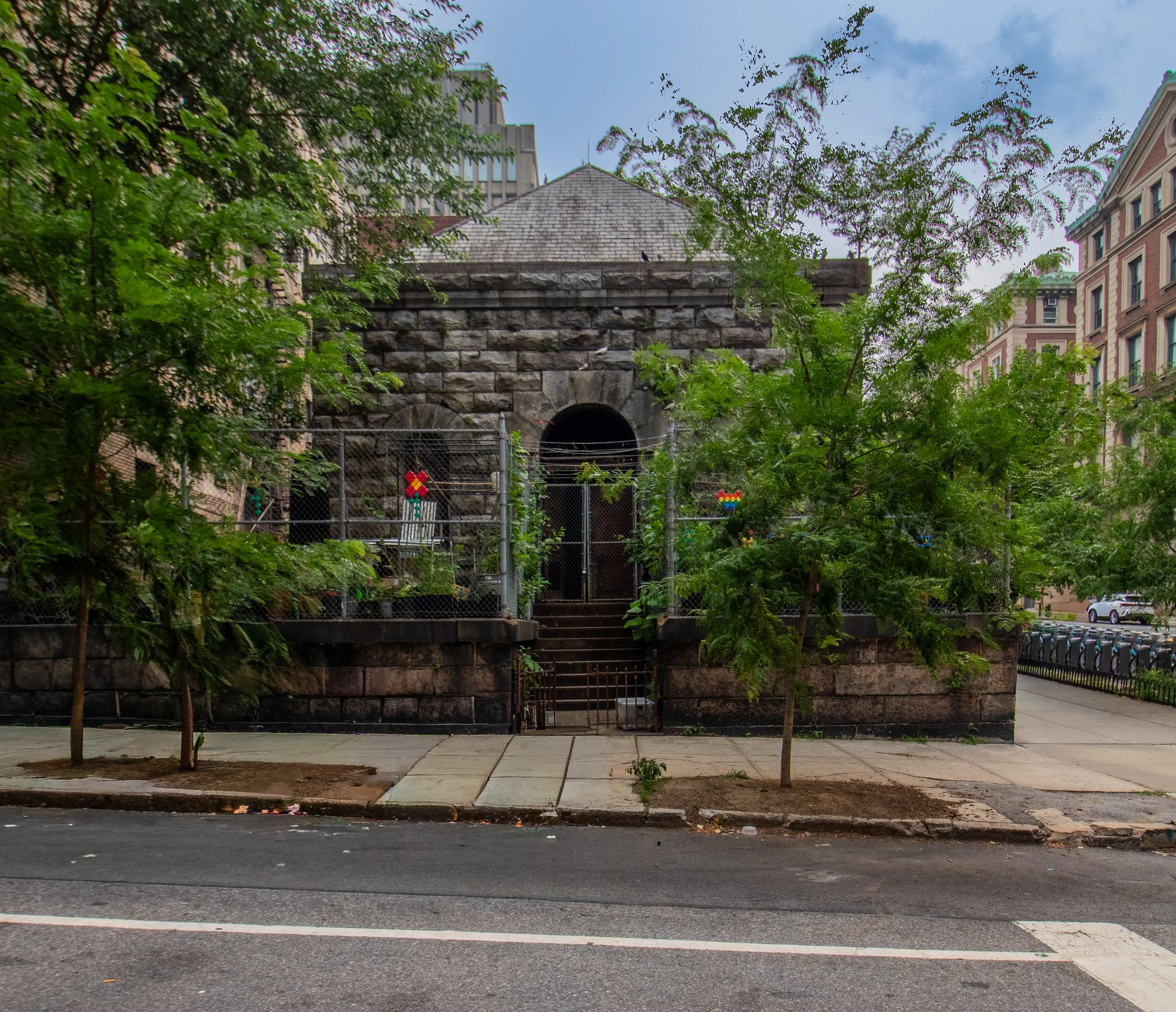 119th St. Gatehouse