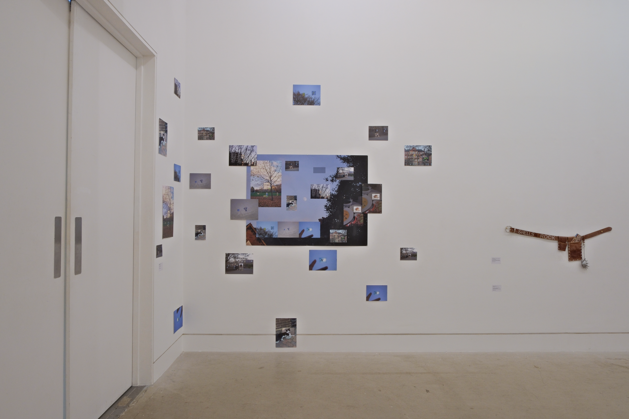 Walking in Between/An afternoon Crossing worlds(2026)