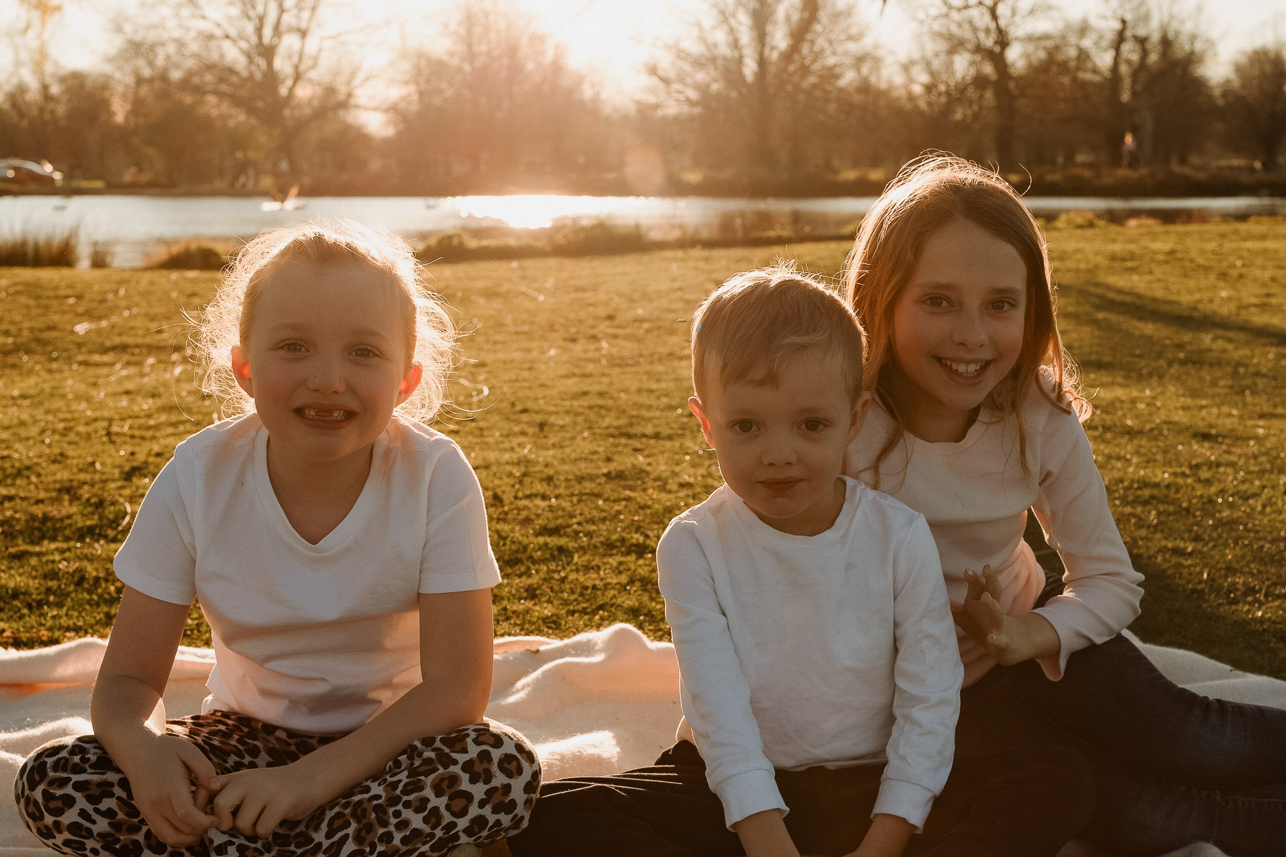 Family-photographer-molesey.jpg