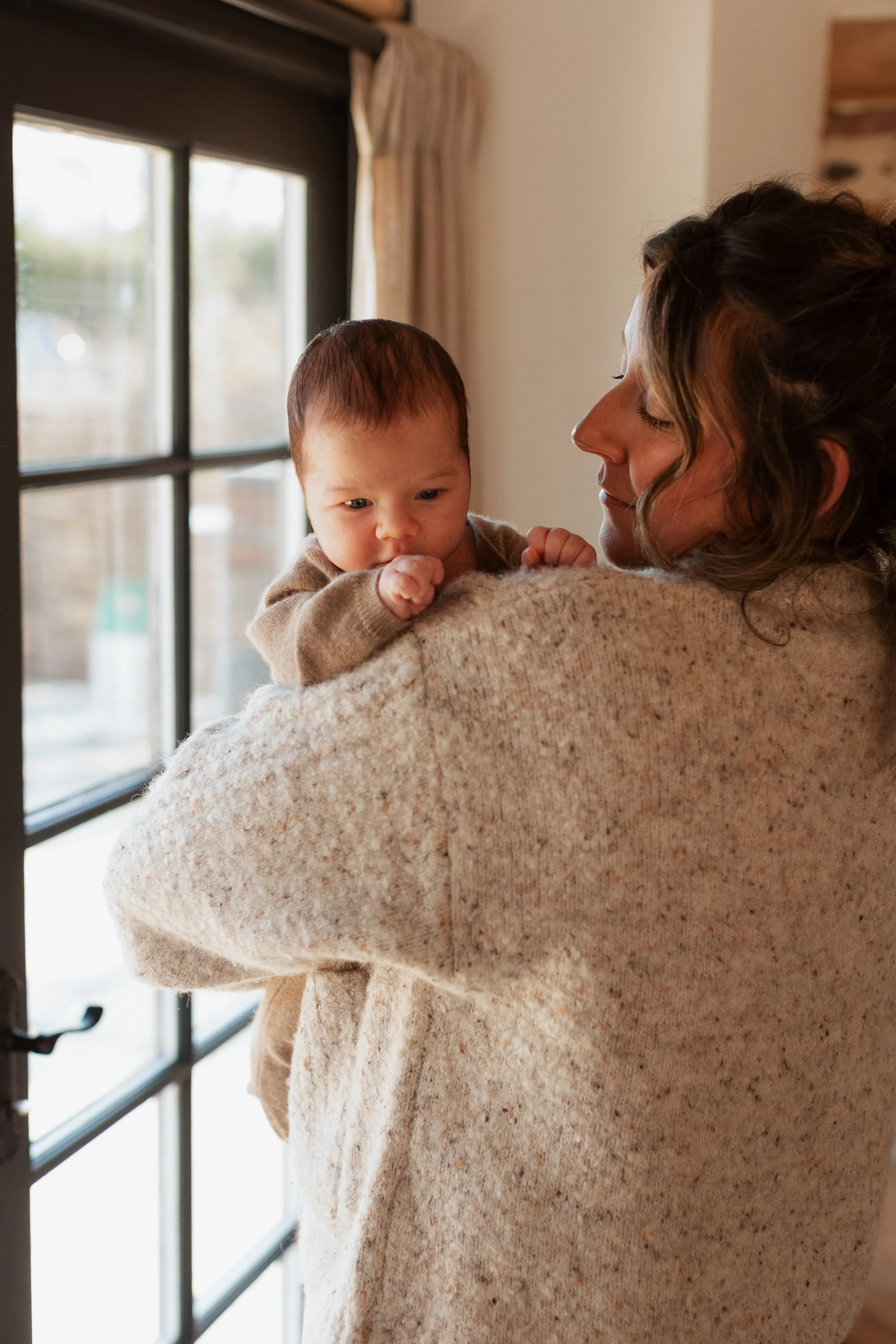 Newborn-photographer-surrey-7.jpg