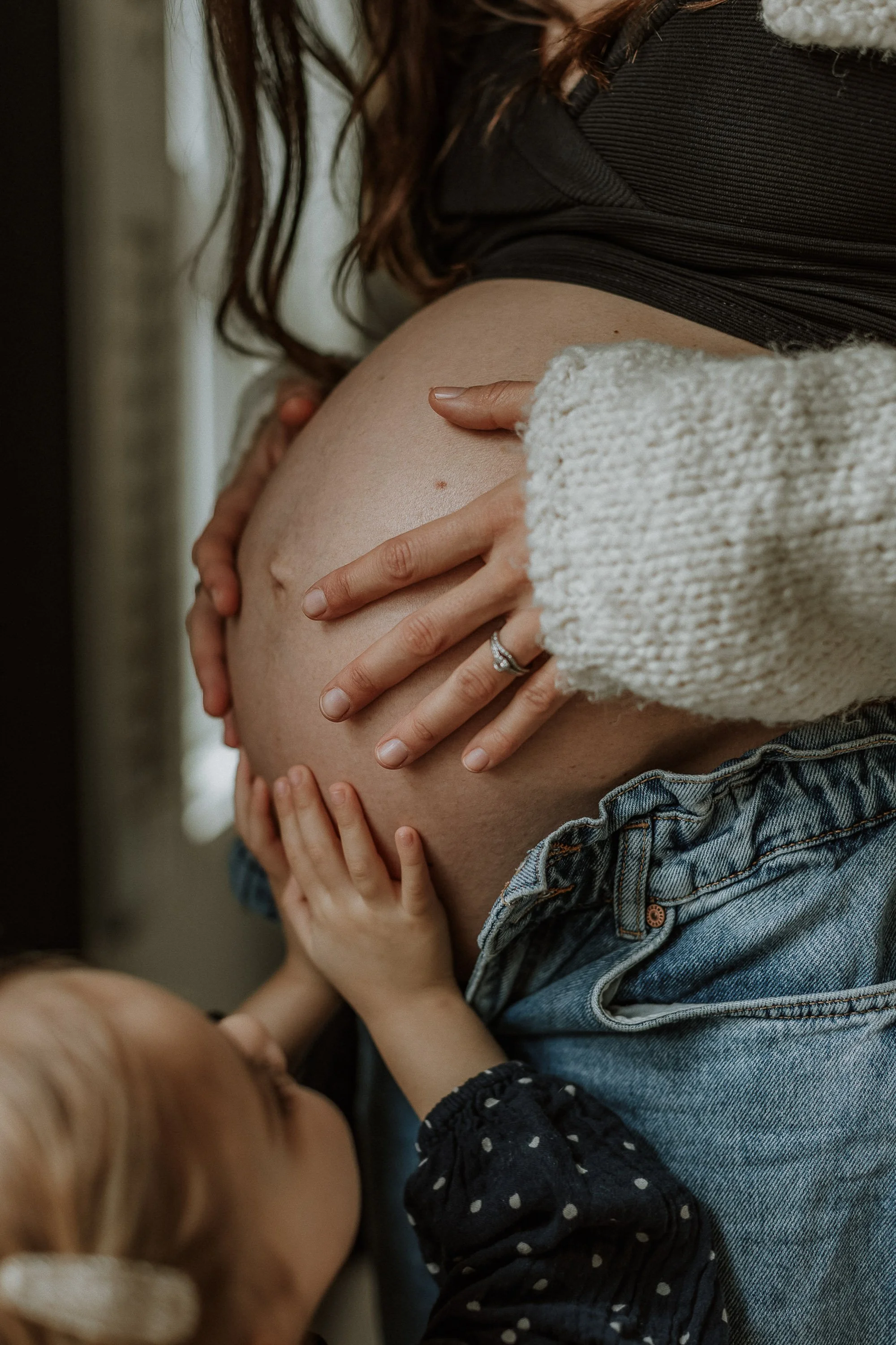 maternity-photographer-surbiton-2.jpg