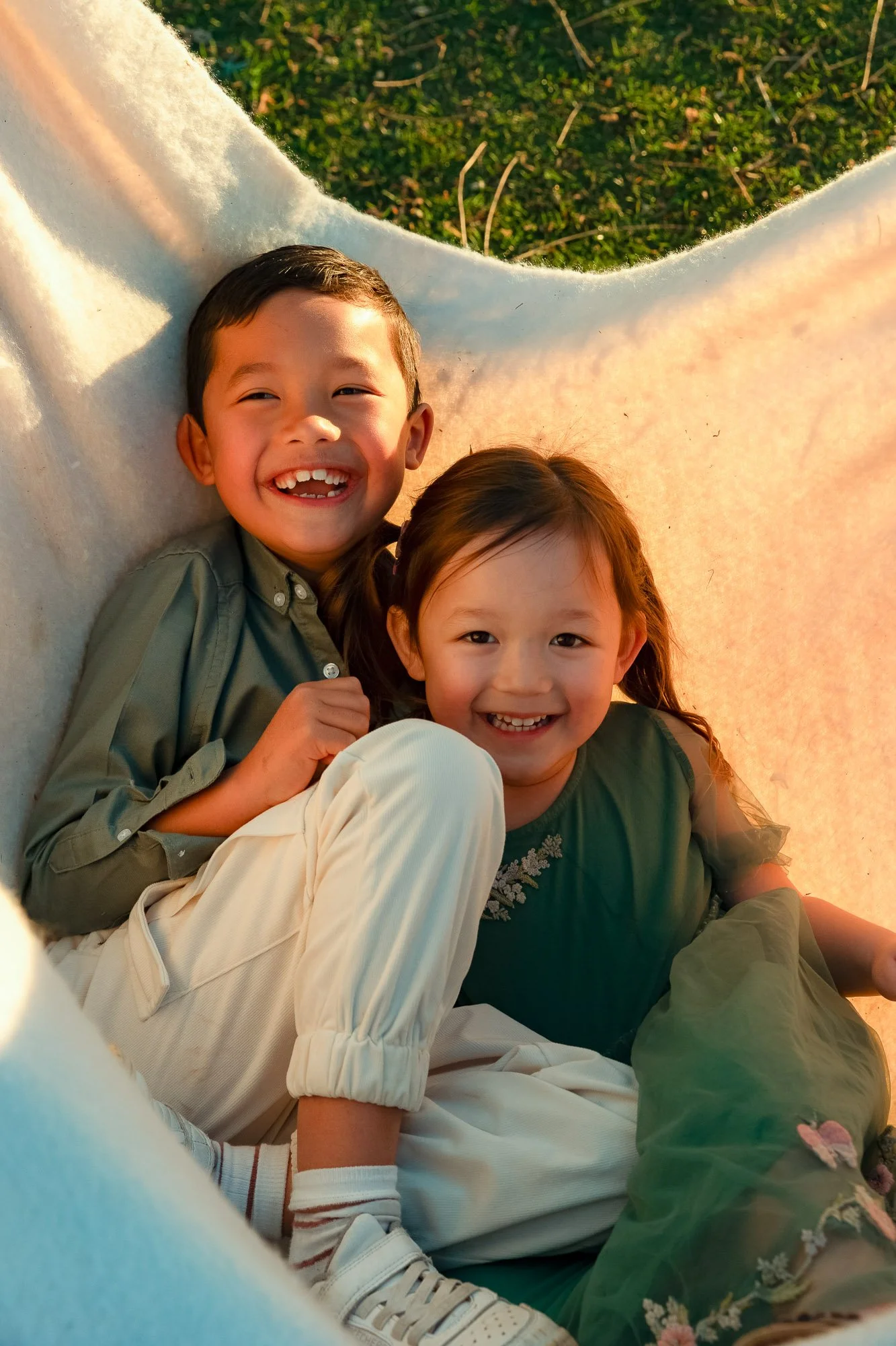 surrey-family-photoshoot-at-sunset