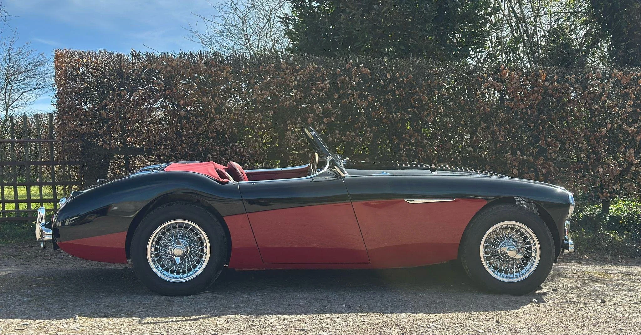 Just effortlessly beautiful... the Austin Healey 100/4. You simply cannot take a bad photos of this car! 

This one popped into us to have a clutch issue resolved and a tune up before the summer months. 

We certainly enjoyed working on this one (not