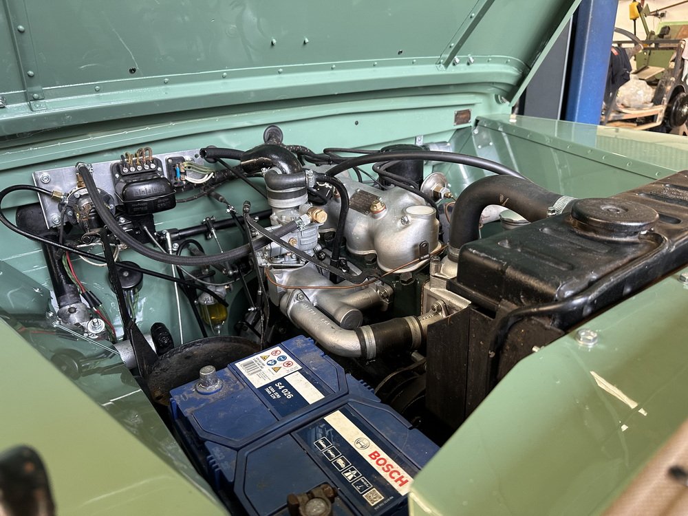 Series Landrover Carburettor rebuild.jpeg