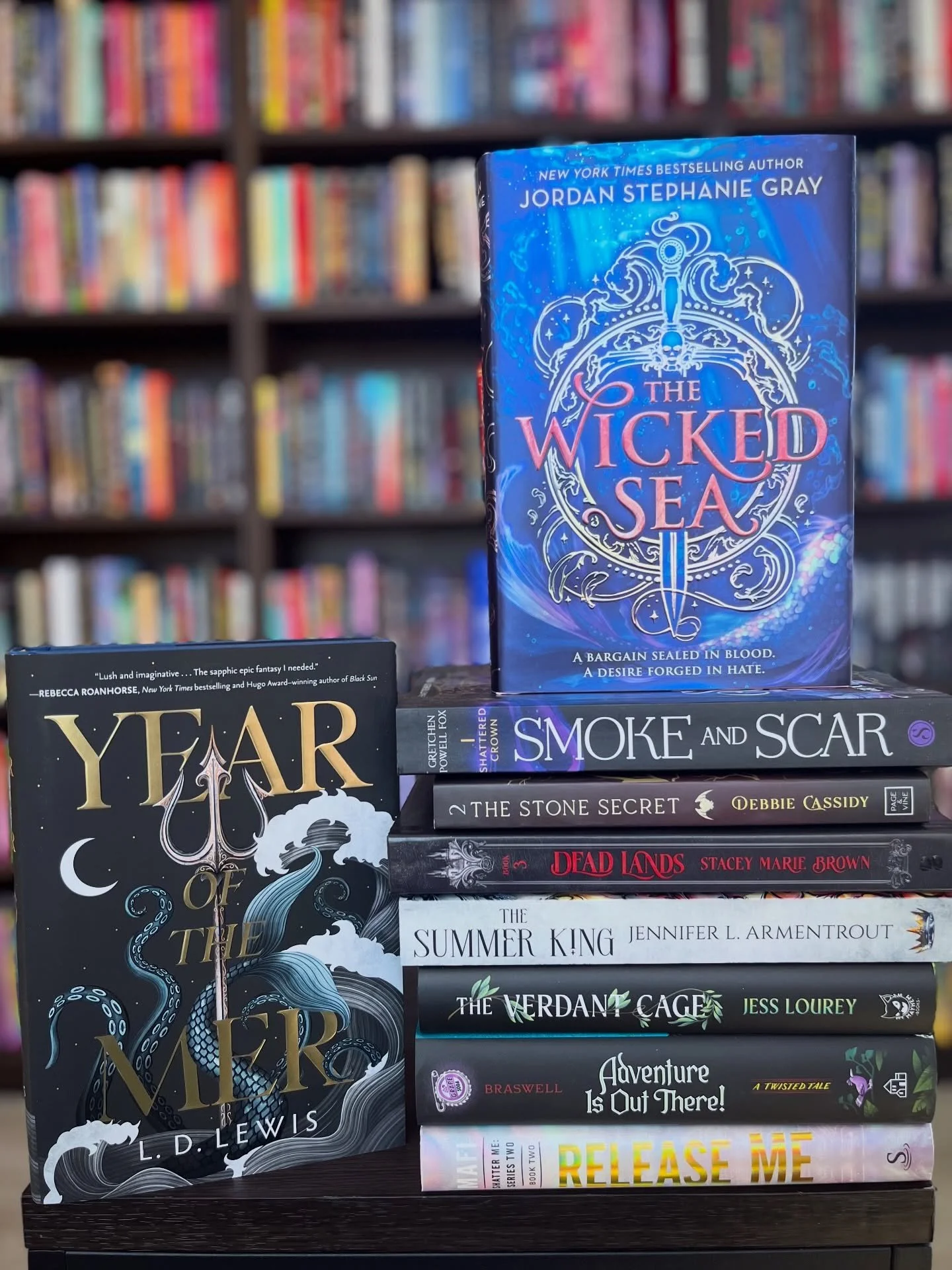 There&rsquo;s nothing better than a shelf full of brand new books✨

It&rsquo;s New Release Tuesday and we&rsquo;ve got so many good ones waiting for you!
And of course Rites of the Starling😍

Come browse all the fresh releases hitting the shop today