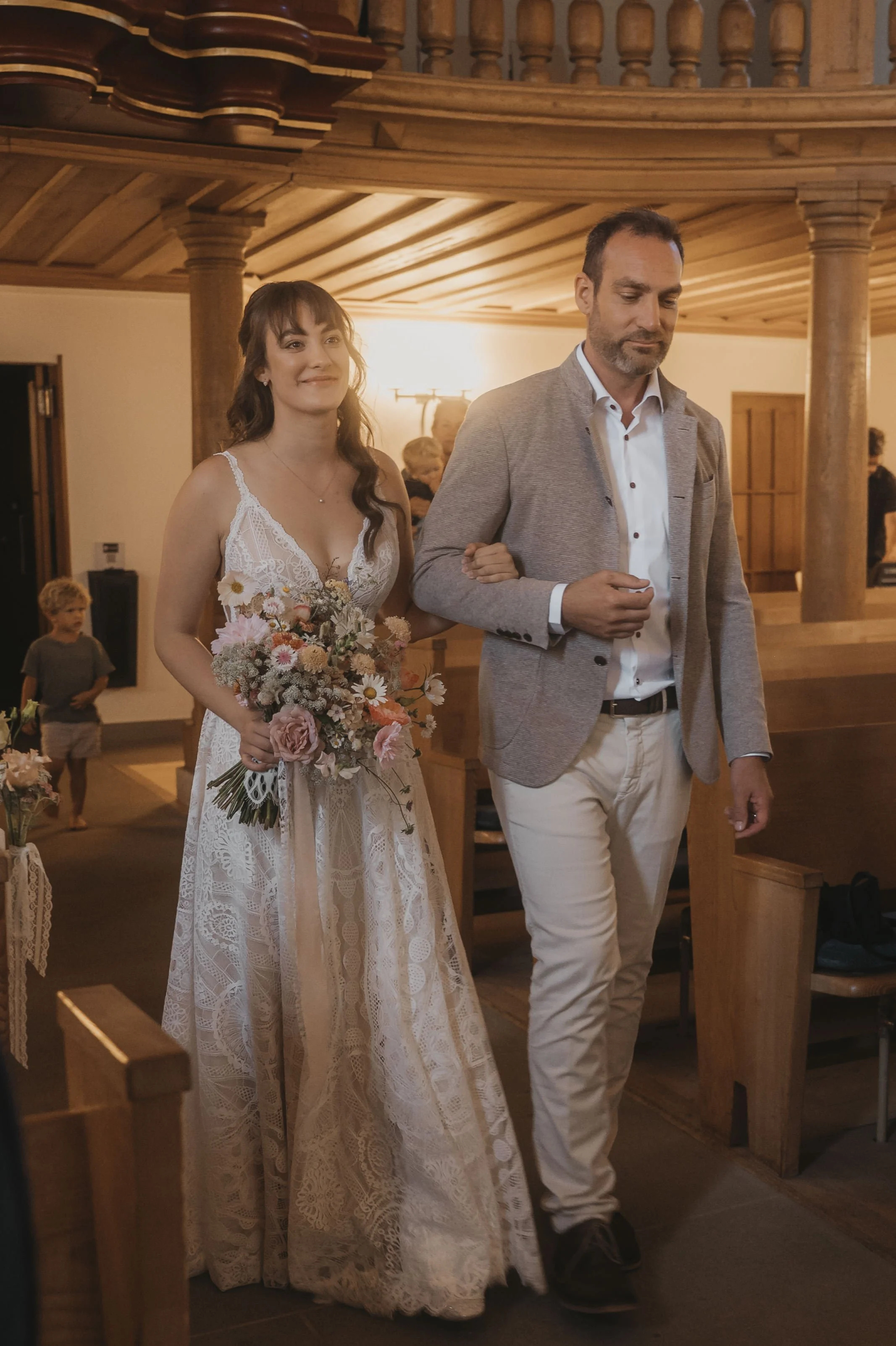 Einzug in Kirche, Hochzeit mit Brautvater