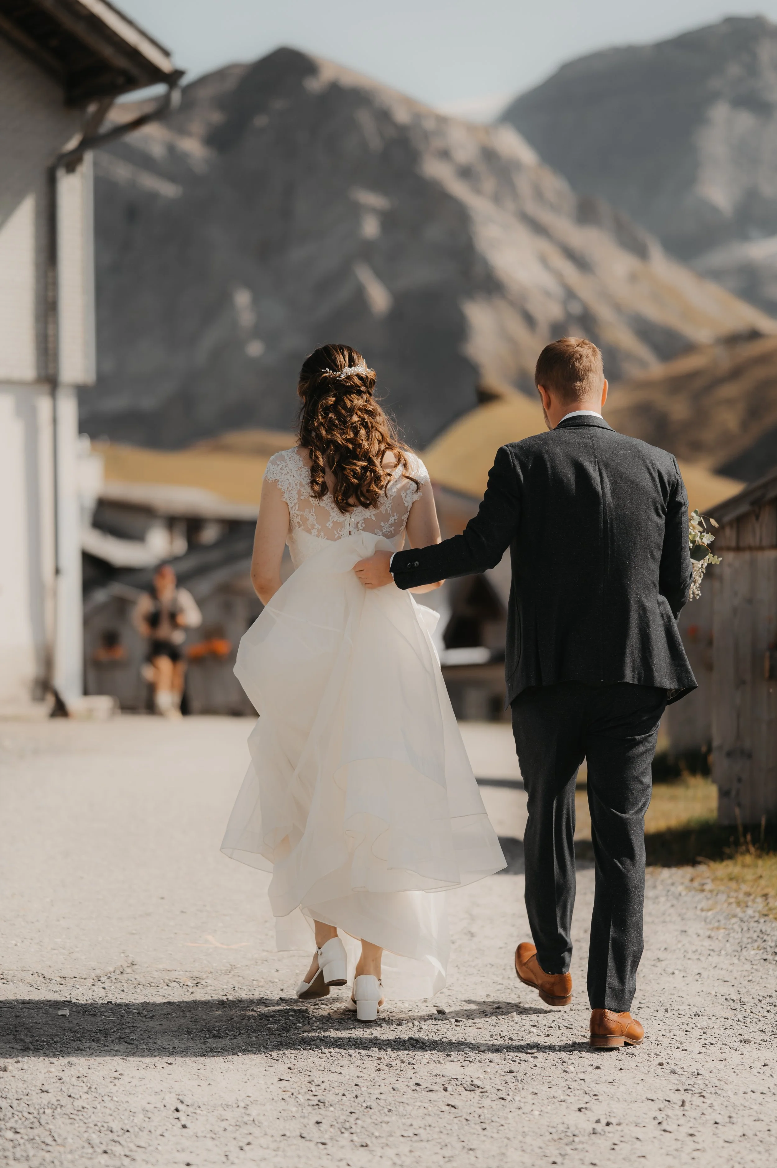 	

Hochzeit von E & J auf dem Hahnenmoos Adelboden im Schlemmer -Chalet