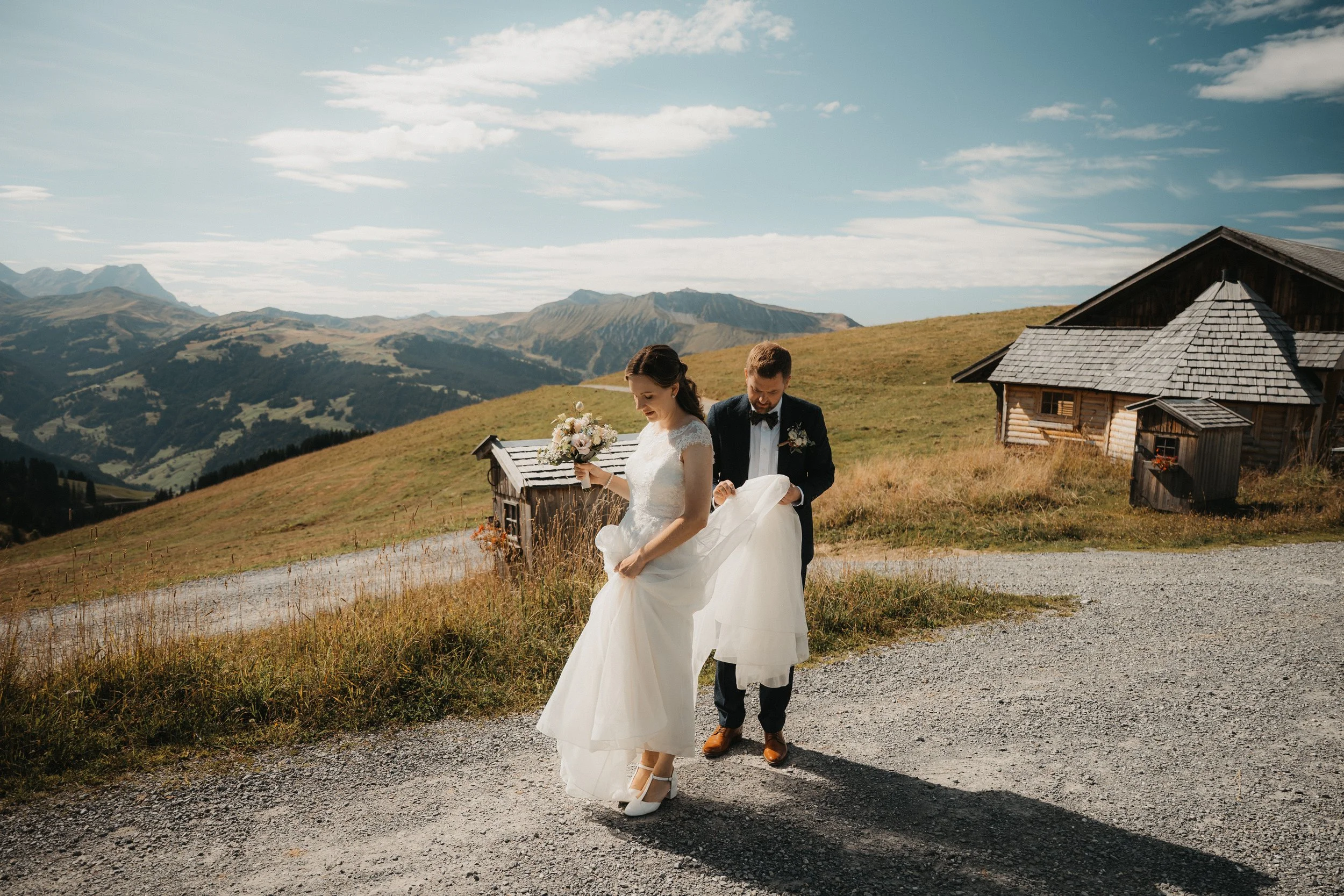 	

Hochzeit von E & J auf dem Hahnenmoos Adelboden im Schlemmer -Chalet