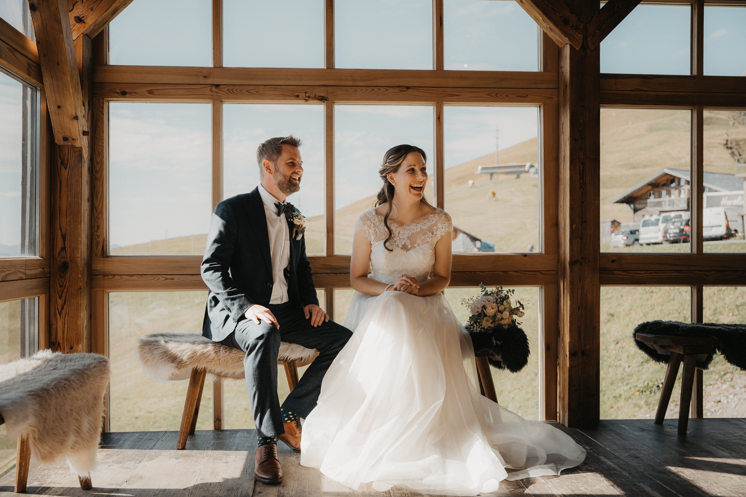 	

Hochzeit von E & J auf dem Hahnenmoos Adelboden im Schlemmer -Chalet mirj mathys