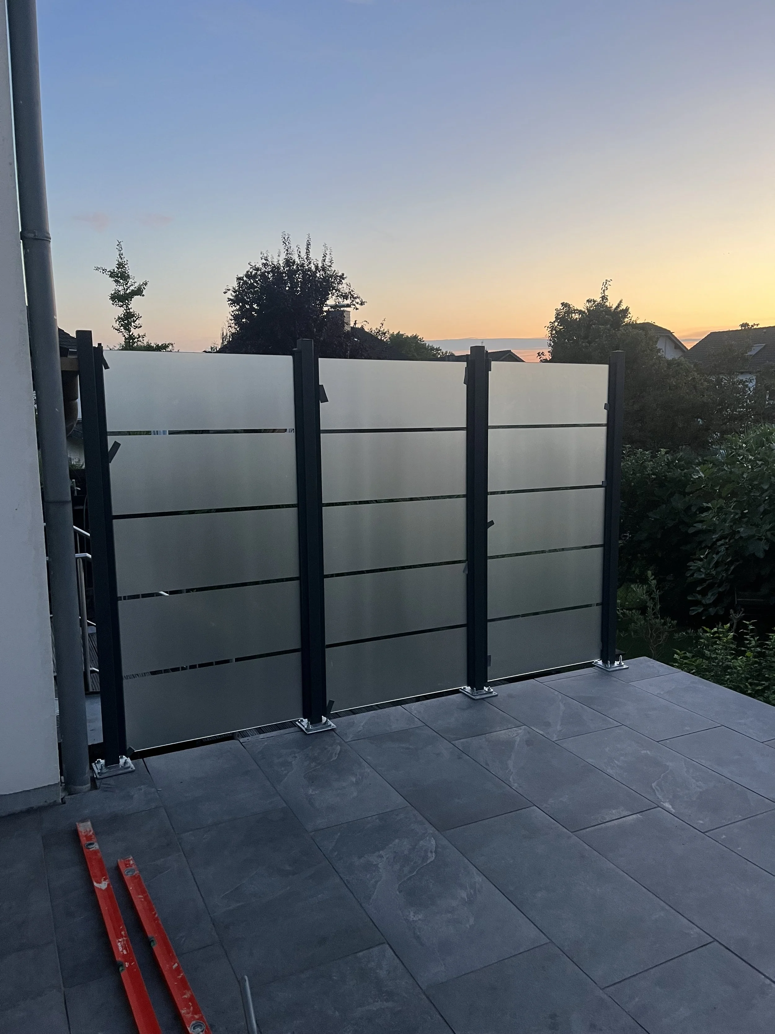 Oranssi-Projekt: Umlaufende Terrasse