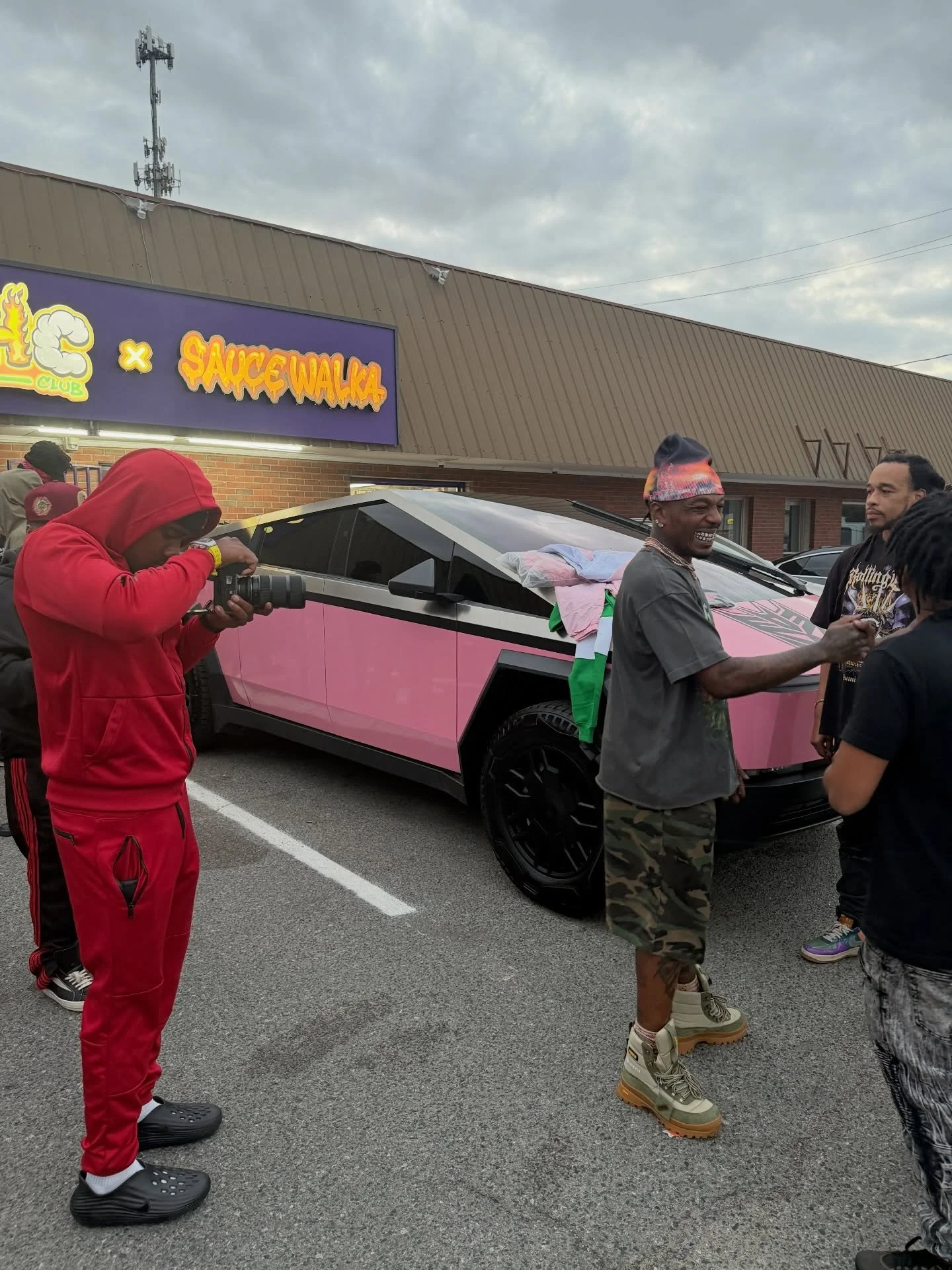 Thank you @sauce_walka102 showin love to the Carolinas and rockin some FawrOut merch! 🛸