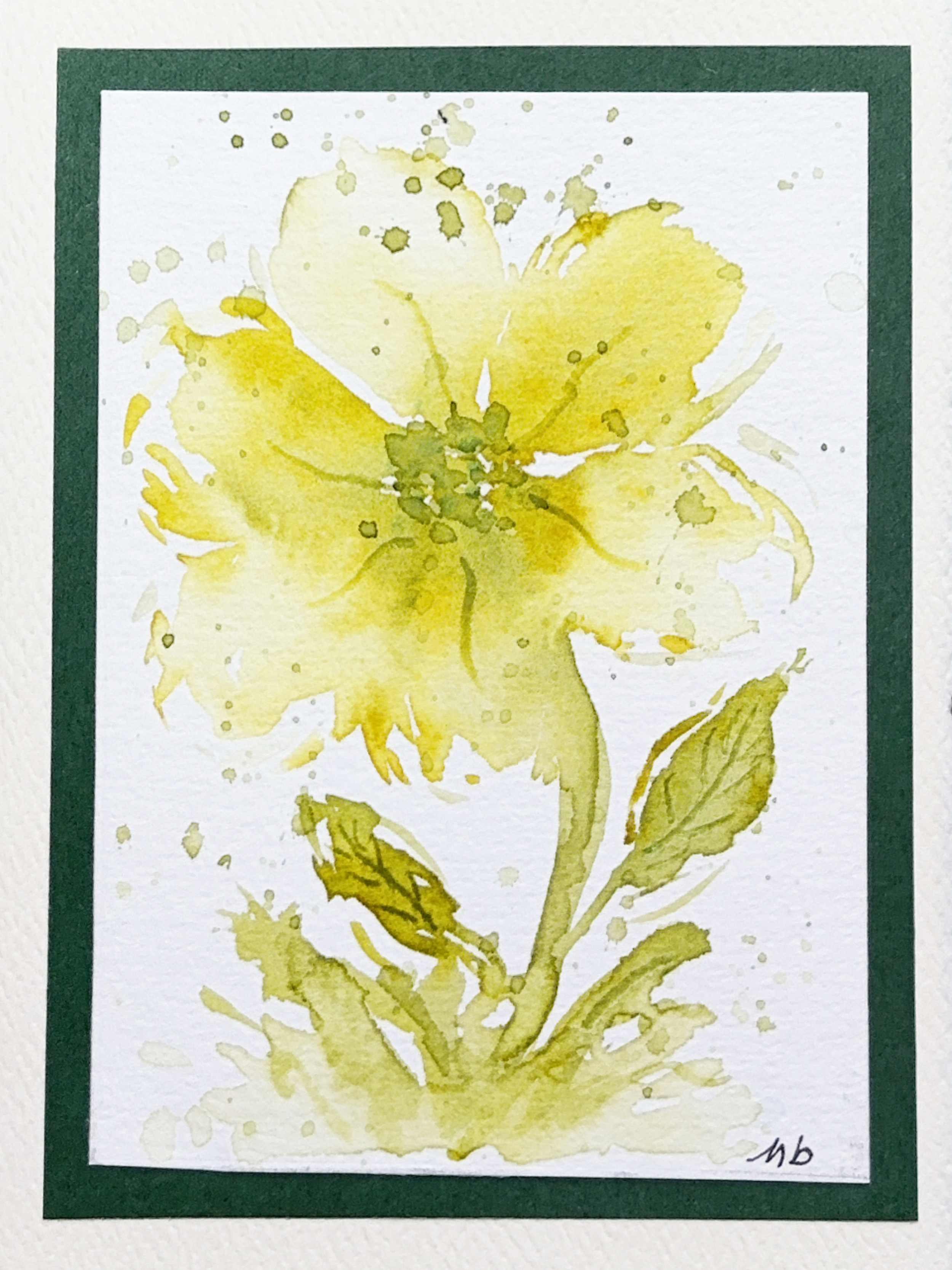 Fleur jaune sur fond vert - format 3