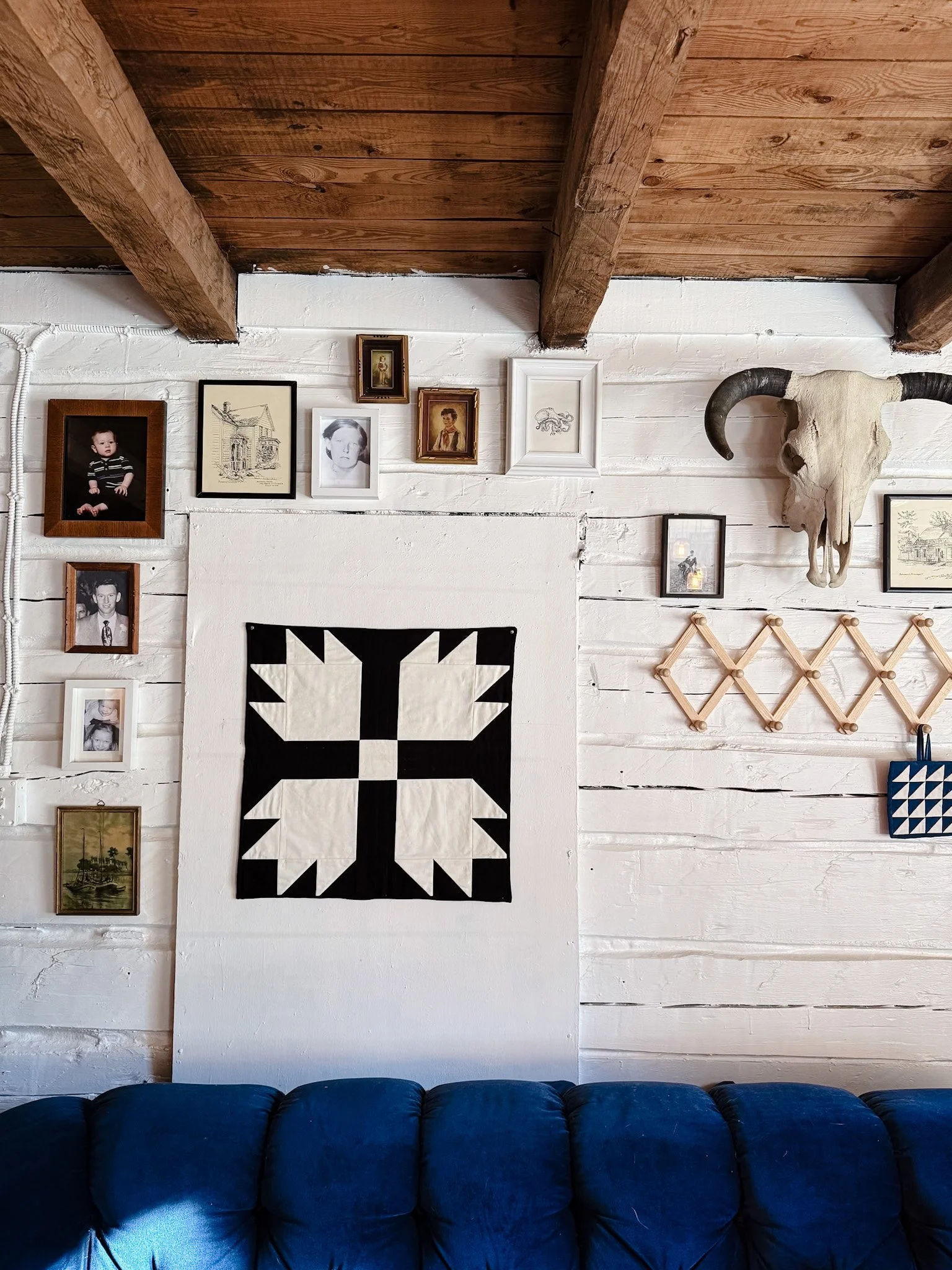 bear paw wall hanging