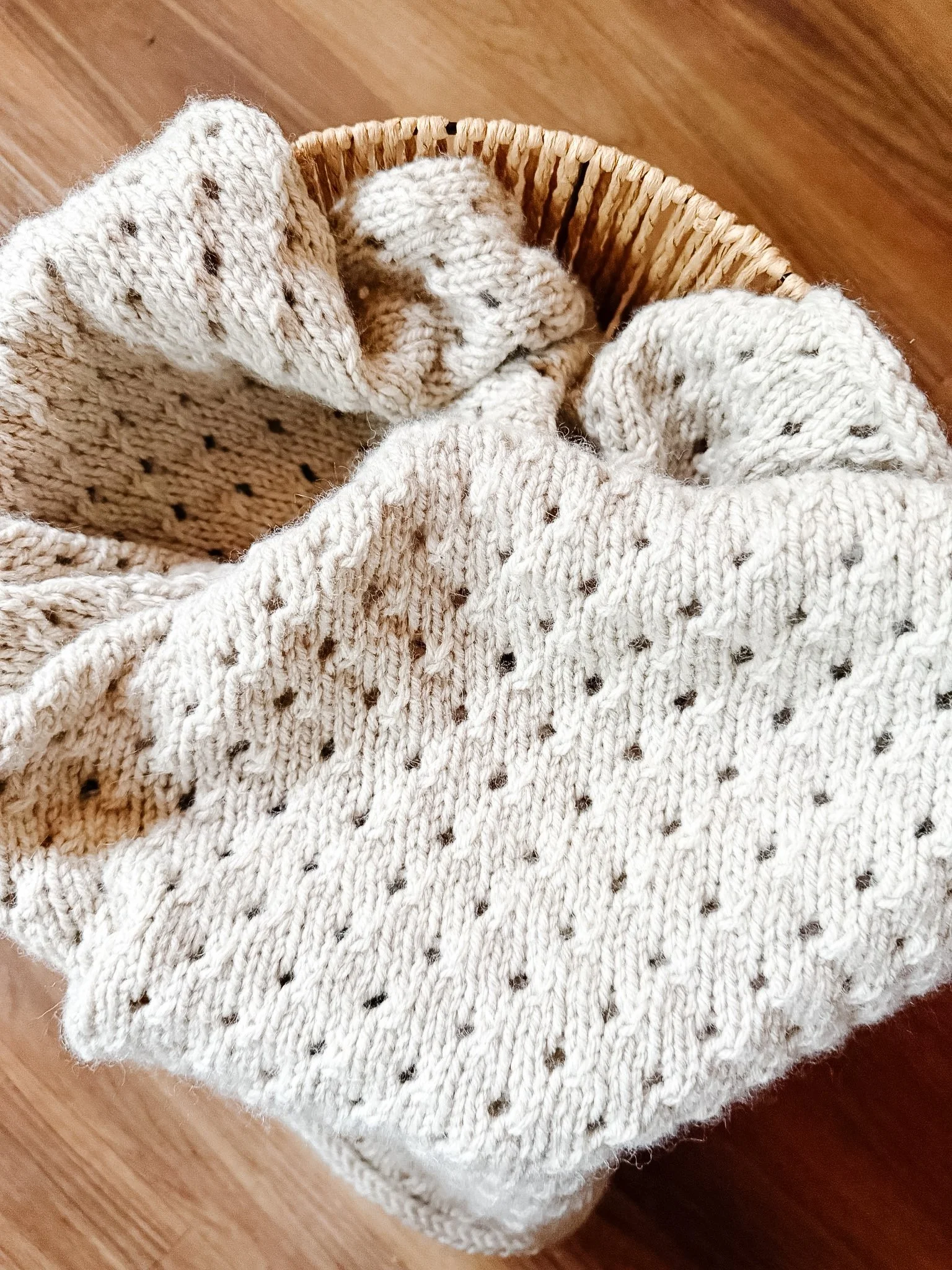 BLANKET 02 Knitting Pattern PDF | Staggered Eyelet Blanket Pattern | M1R KNIT