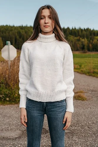 TURTLENECK PULLOVER 01.jpg