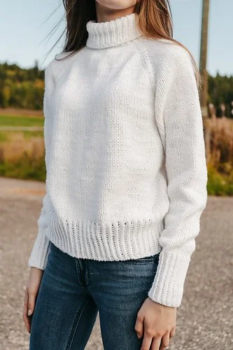 TURTLENECK PULLOVER 015.jpg