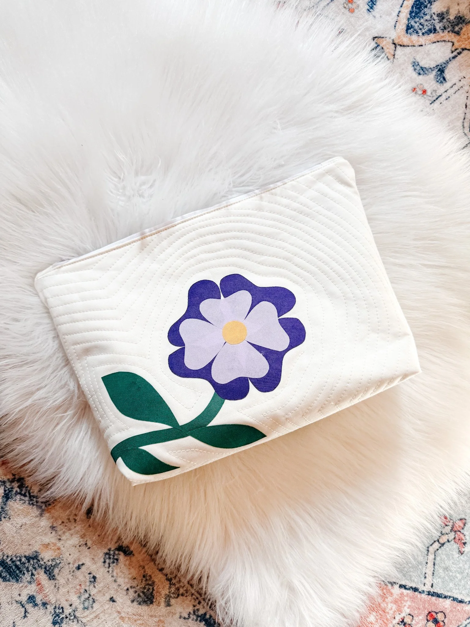 Purple Pansy Large Pouch Quilt Pattern