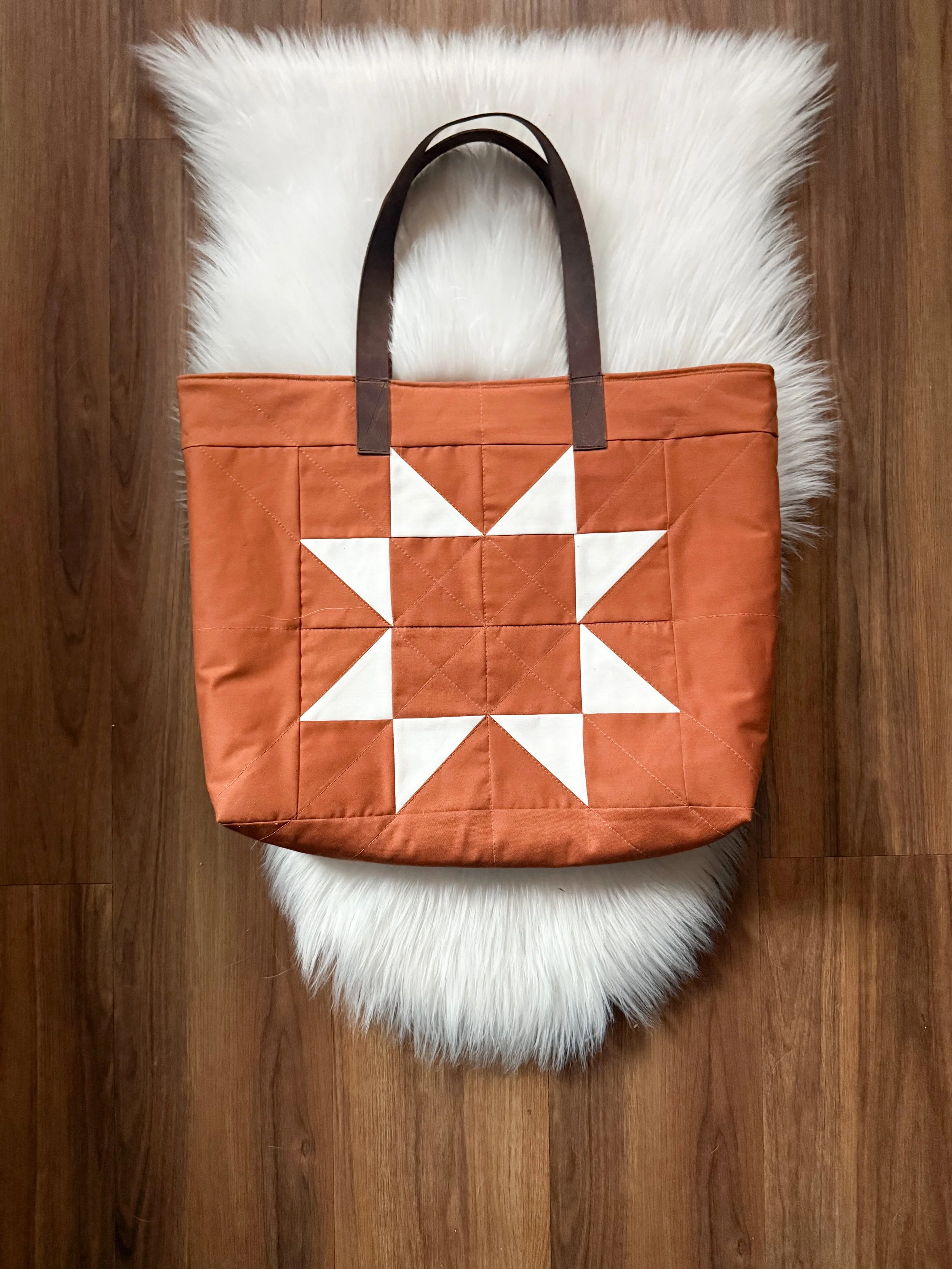 Sawtooth Quilted Large Tote