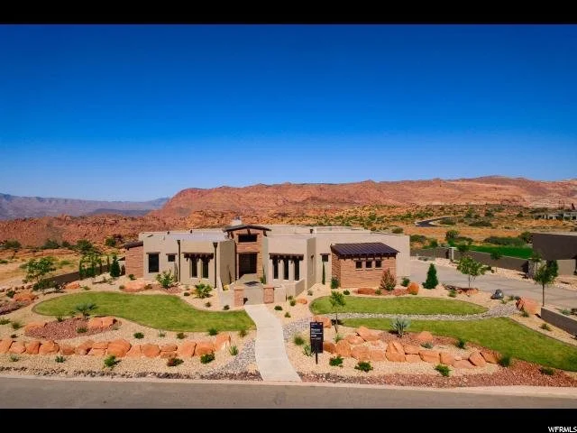 4807 N Petroglyph Dr, St George