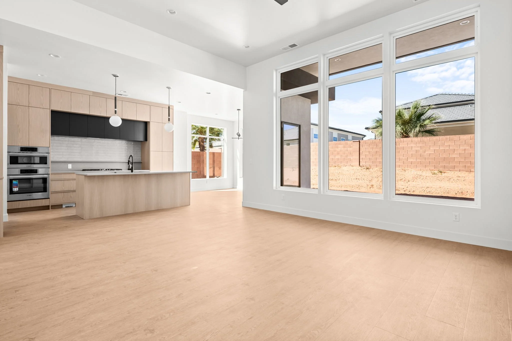 14-web-or-mls-2802 S 3600 W - www.aspencreativemedia.com - 11.jpg