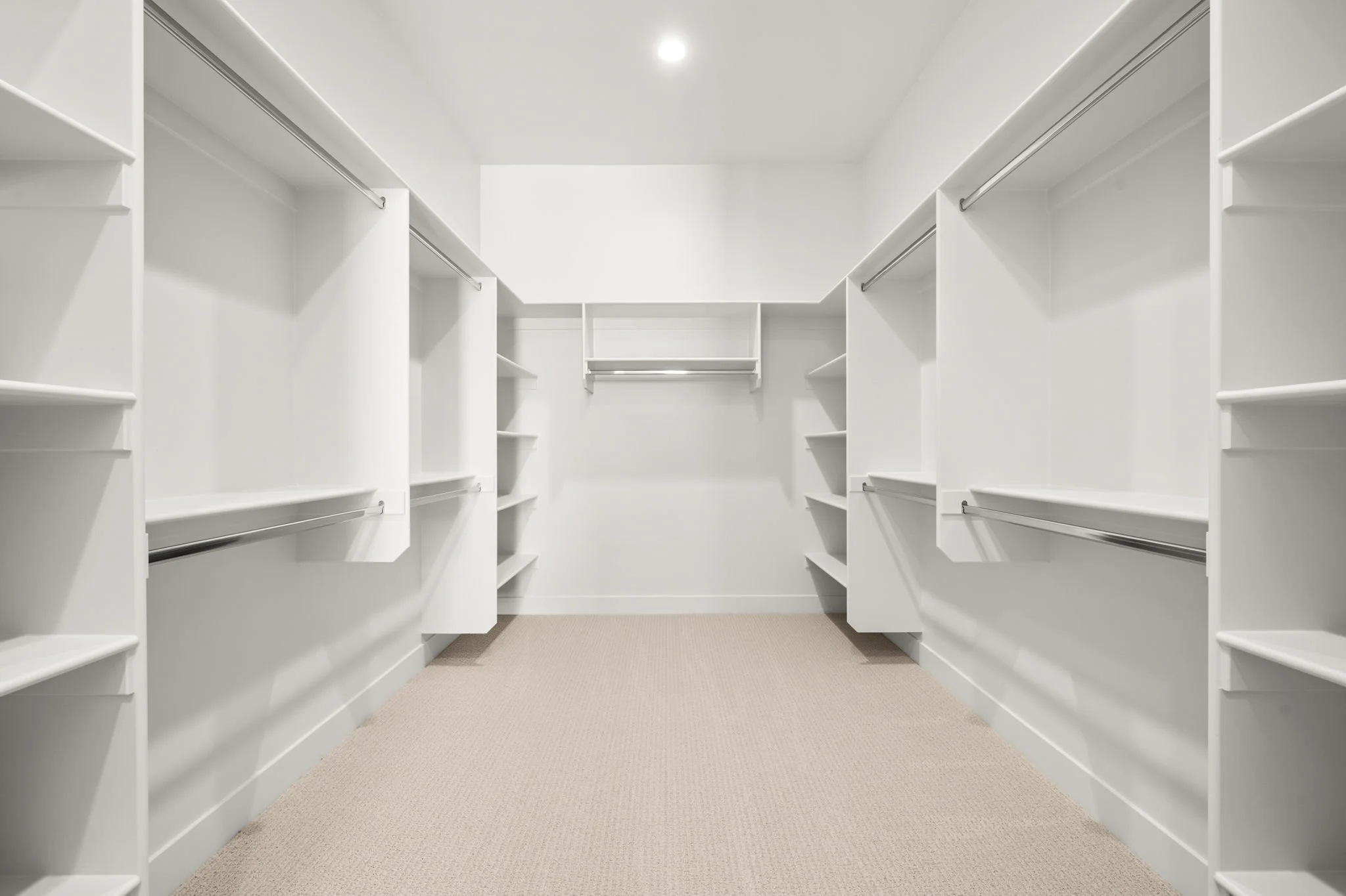 24-web-or-mls-2802 S 3600 W - www.aspencreativemedia.com - 21.jpg
