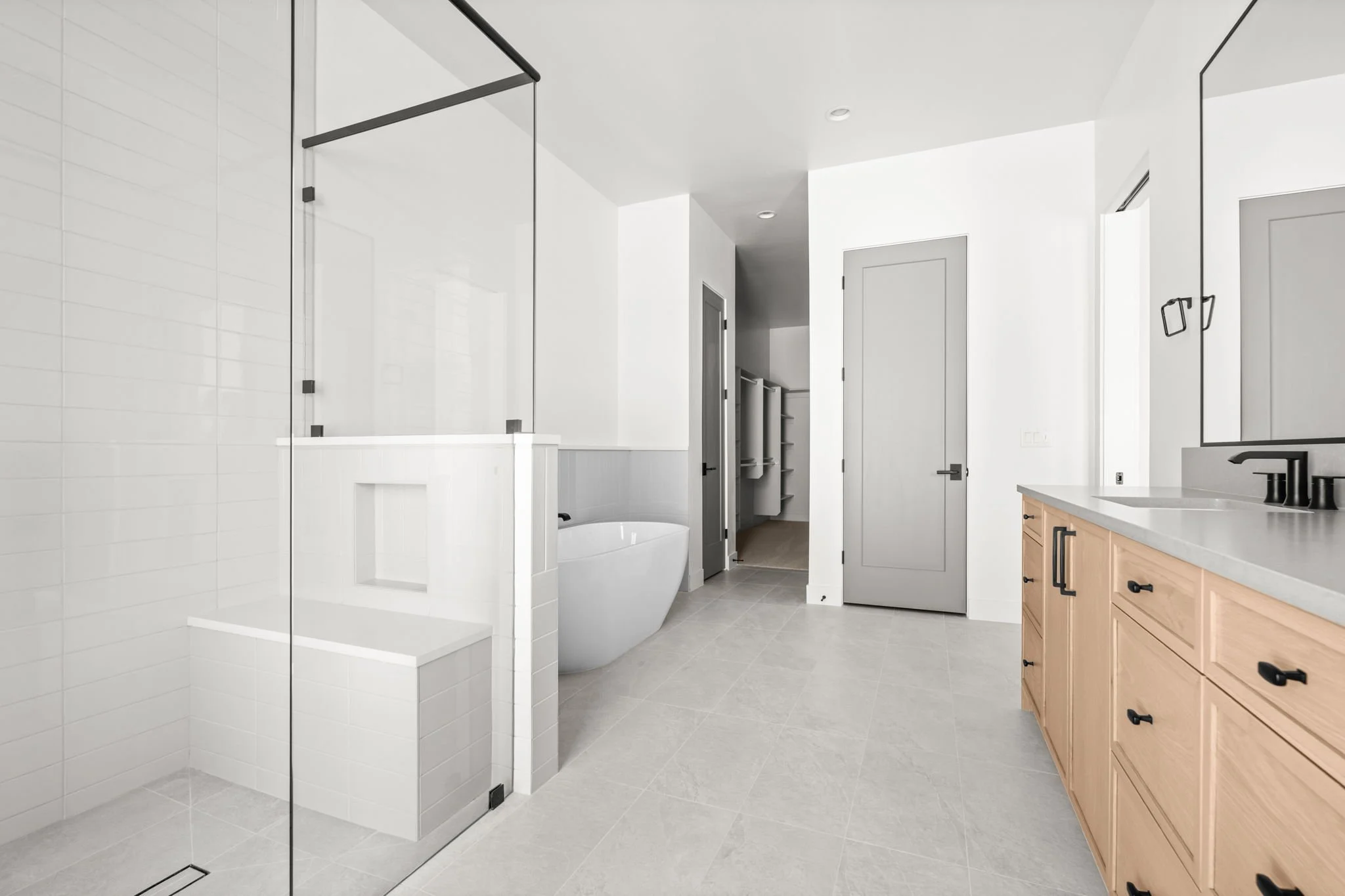 23-web-or-mls-2802 S 3600 W - www.aspencreativemedia.com - 20.jpg