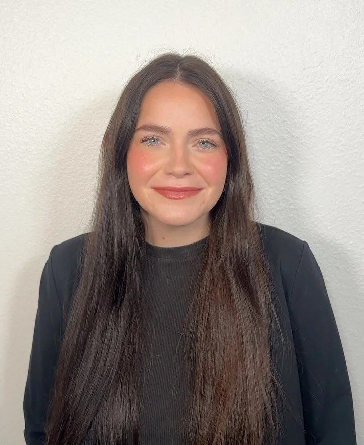 headshots🤩🤩 

products used: 
@narsissist radiant foundation 
@hourglasscosmetics concealer 
@hauslabs cream blush 
@anastasiabeverlyhills cream bronzer 
@charlottetilbury pressed powder 
@lauramercier translucent powder 
@essence mascara 

#makeup