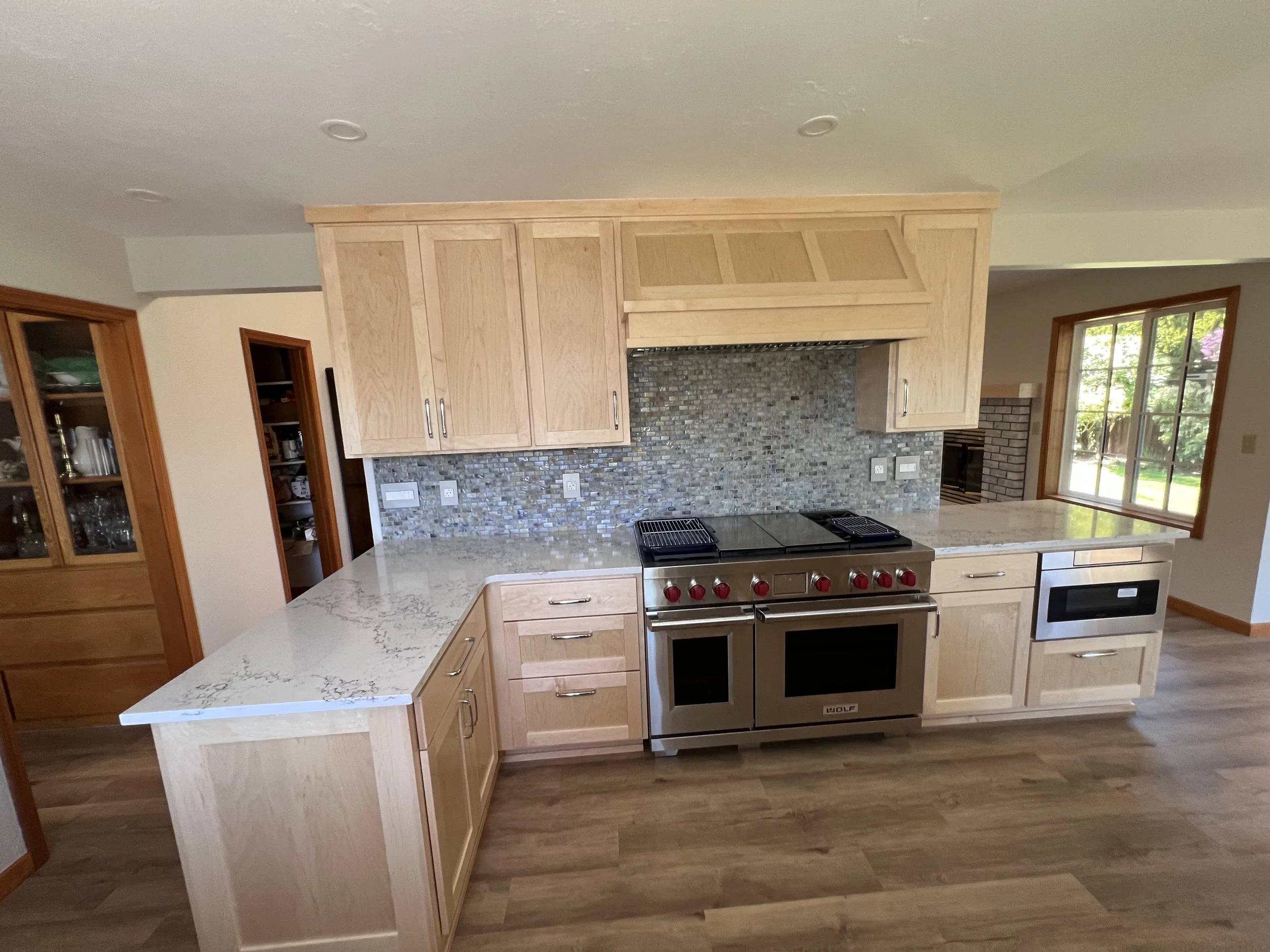 Kitchen remodeling to fit your needs 