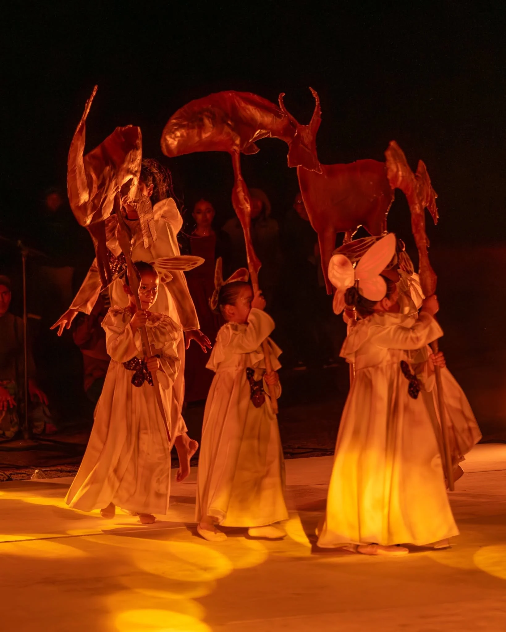 Grupo de Move In Baja que participó durante la segunda edición de Ballenafest, en Guerrero Negro, BCS.