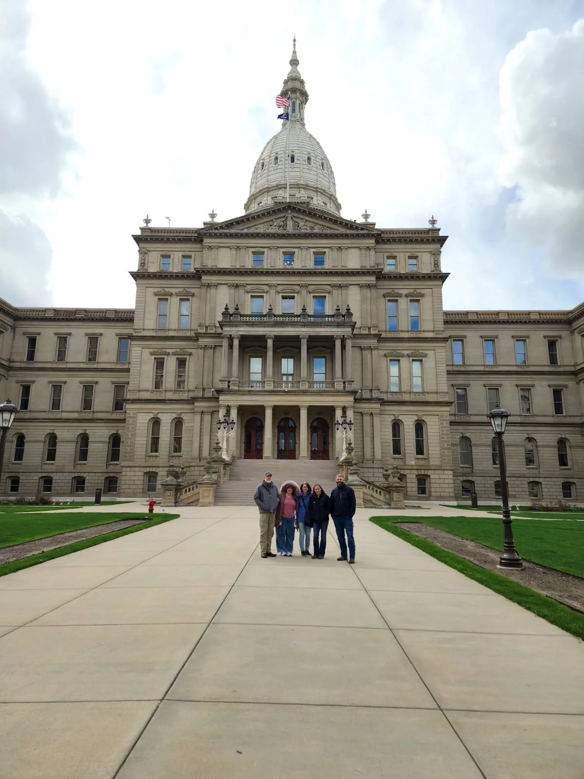 SGGM  Prayer at Lansing - Capital of Michigan-1.jpeg