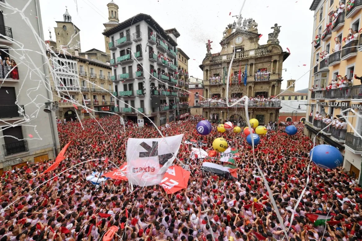 AFP__20240706__362Y2GX__v3__Preview__SpainBullfightingFestivalSanFermin-1720600928.jpg.webp