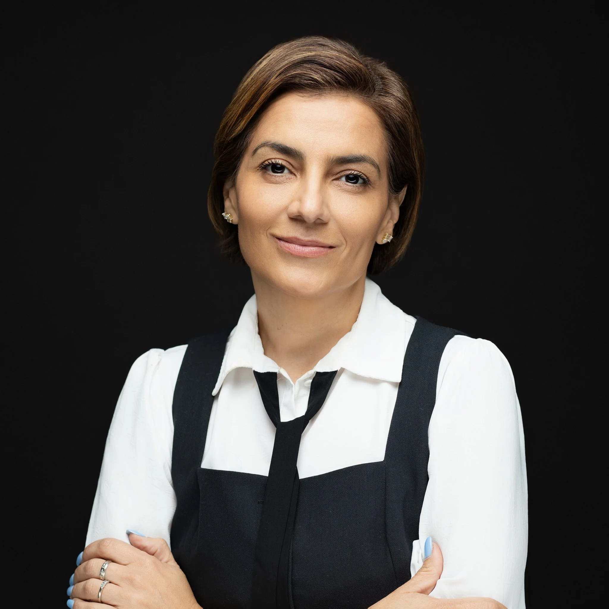 Paloma_001 SQUARE_web.JPG