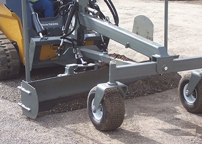 Skid-Steer-Grader-Blade_IMG_0452.jpg