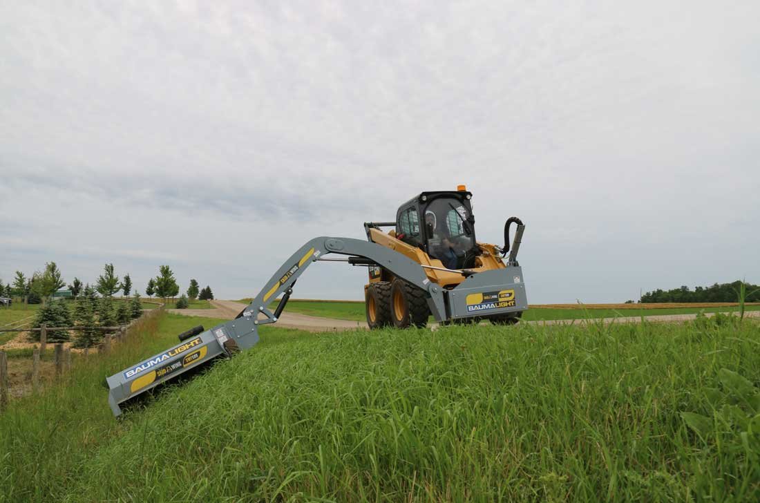 Skidsteer-Boom-mower-road-side-flail-cutter.jpg