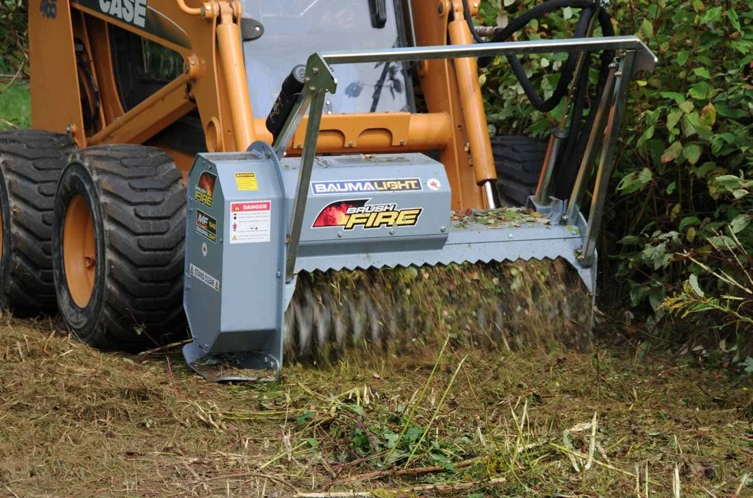 Hydraulic-drive-mulcher-on-skid-steer.jpg