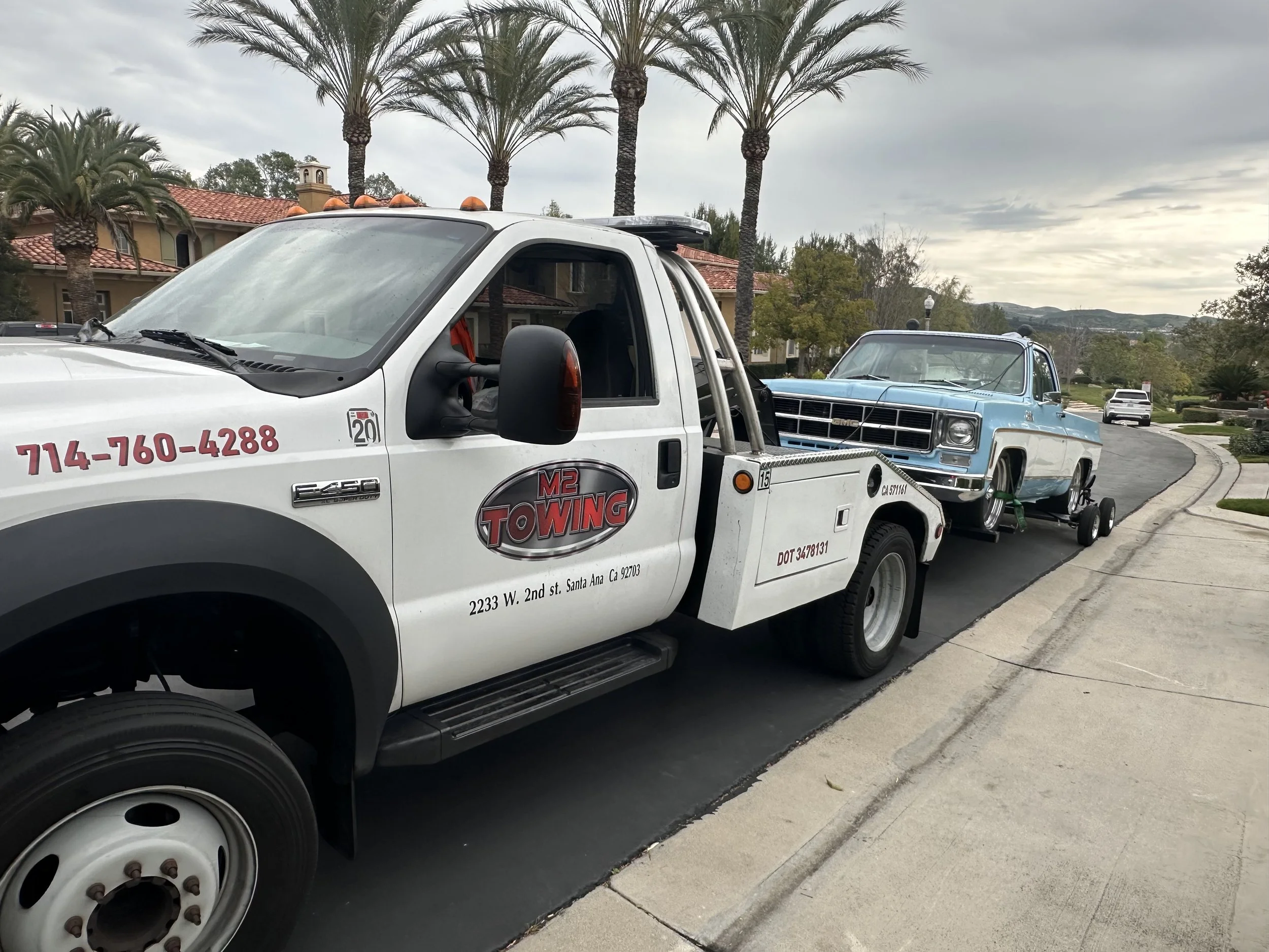 Light & Medium Duty Towing: Safe and damage-free towing for cars, trucks, and SUVs.