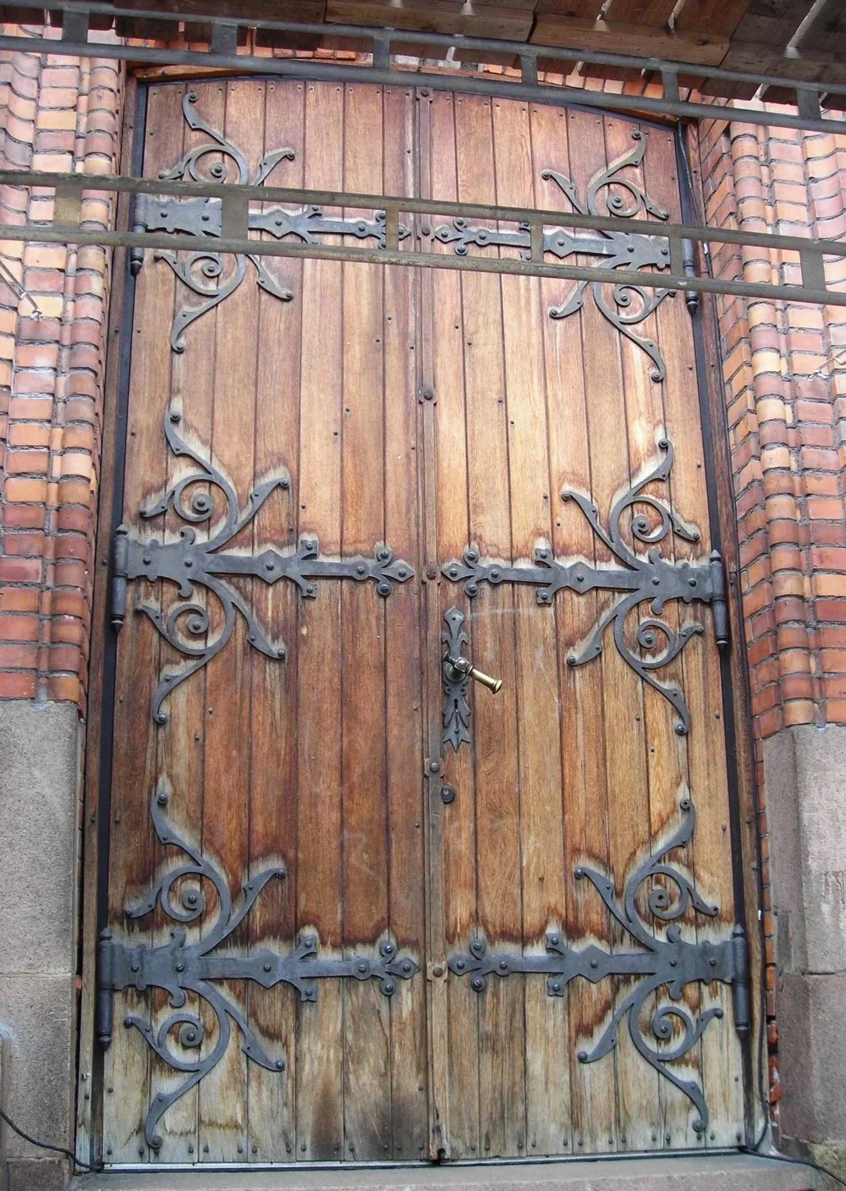 Secure European door