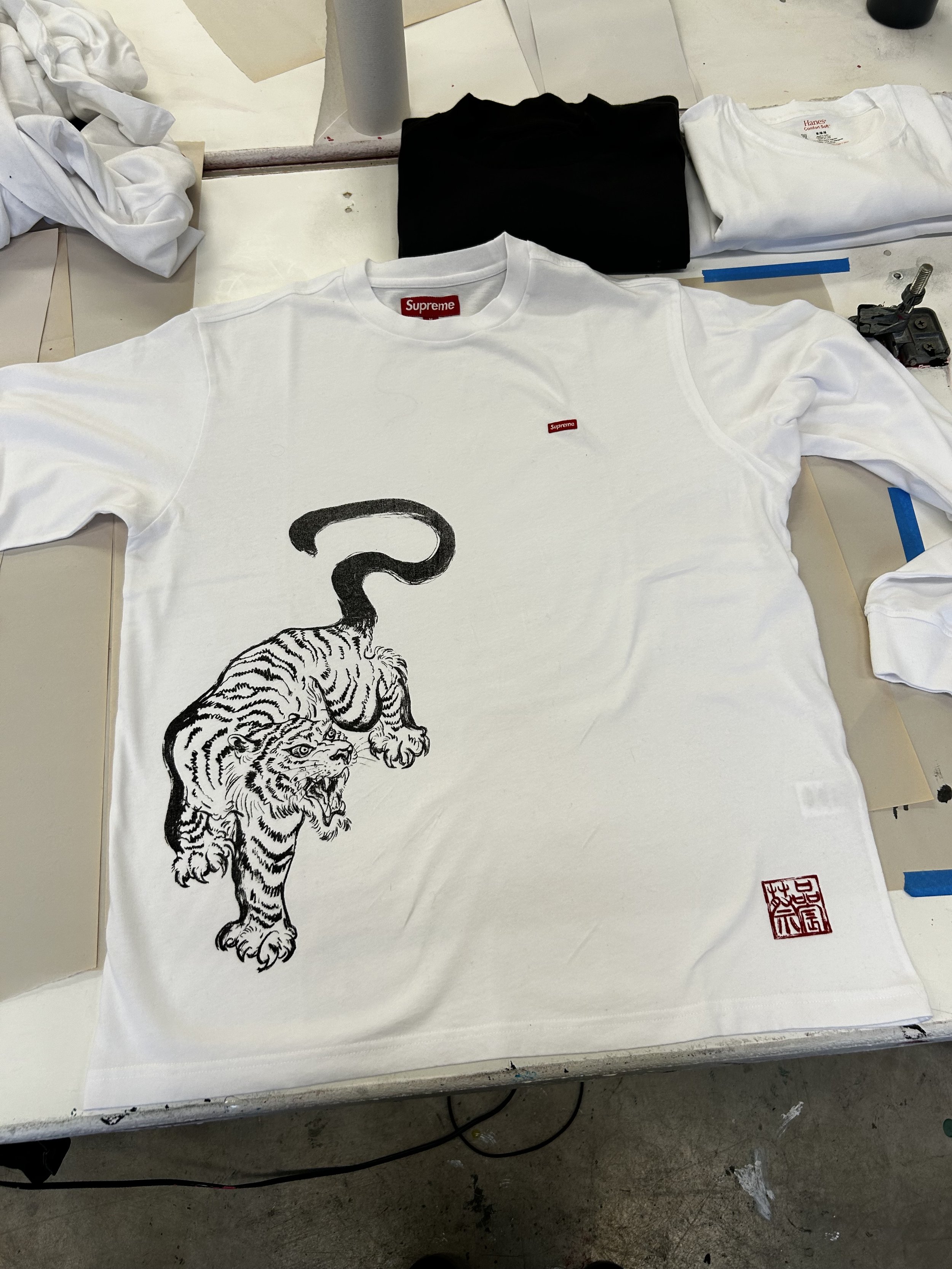 " Tiger " 2023,
Silkscreen Printing on shirt