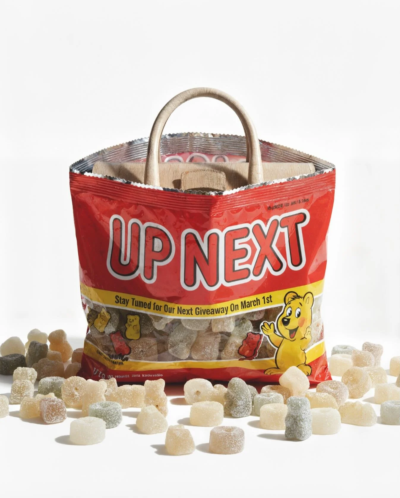 Next Up: Something sweet is getting unwrapped on March 1st 🤫 🍬🍭🍬🍭🍬🍭 Follow us to win!

#giveaway #handbag #furla #candy #sweetstyle