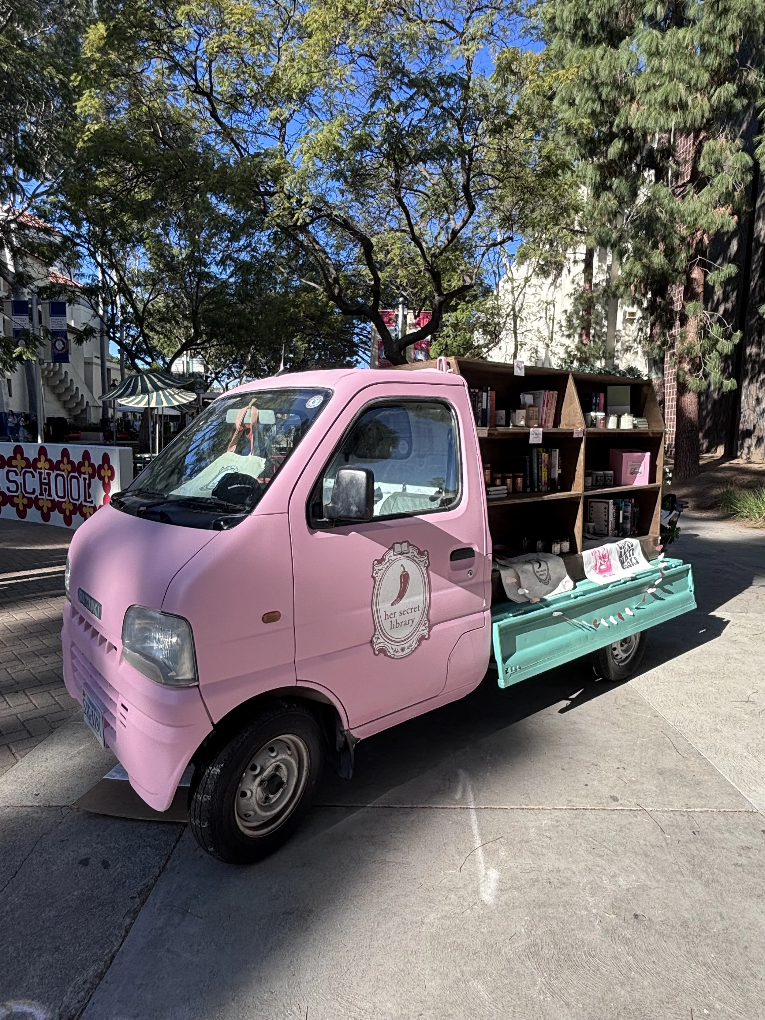 🌶️ x 🌹 Rose Bowl Flea Market