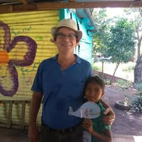 Many helpers for the kids programs