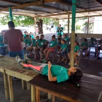 Telling the story of Lazarus by Edwin Rivas with kids acting.