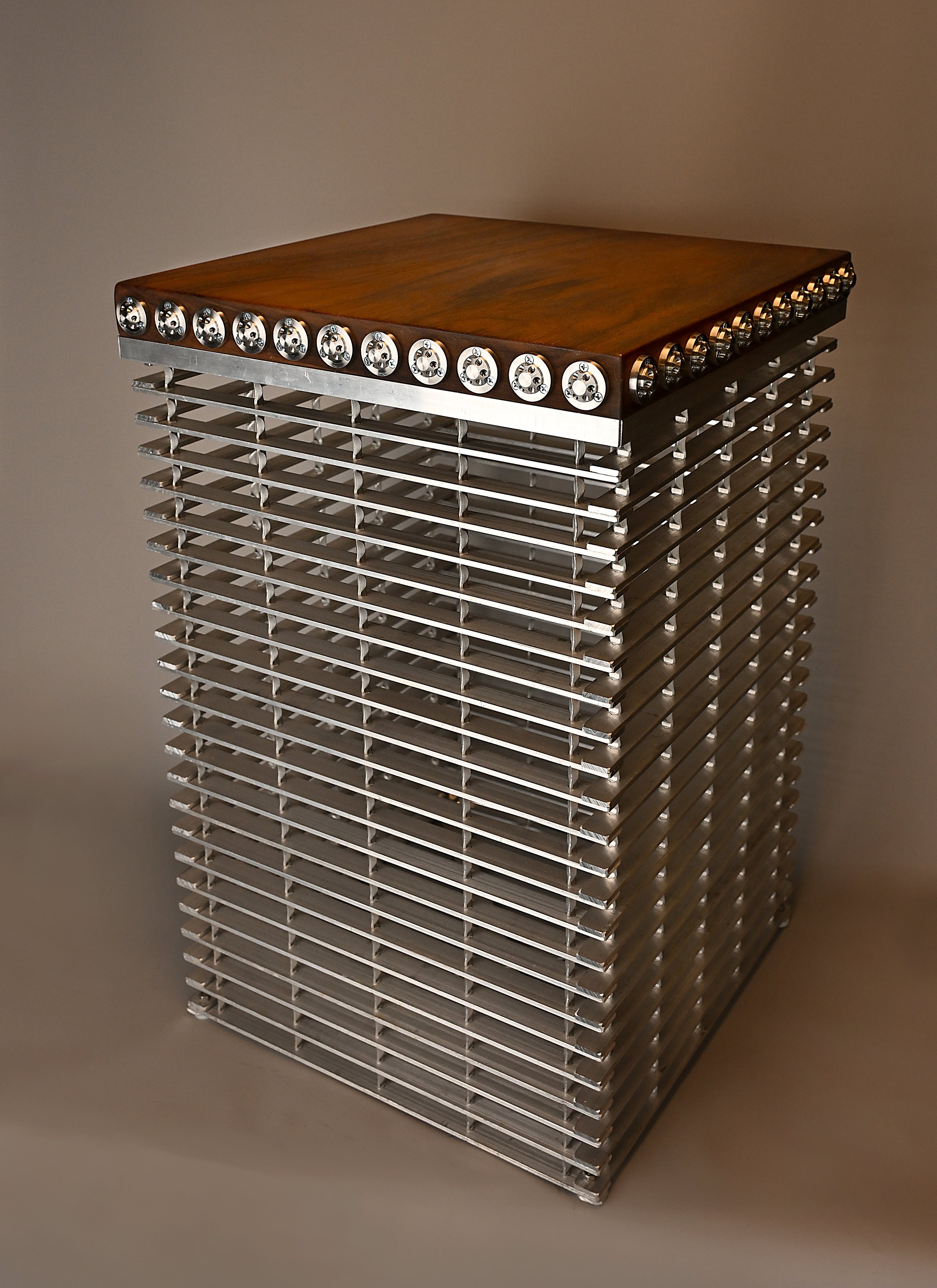 name
materials
size
price