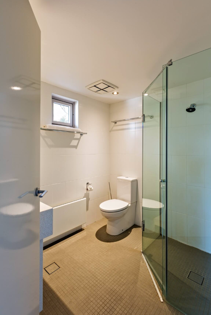 Altezza bathroom.png