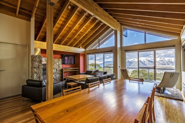 Altezza hero shot!.png