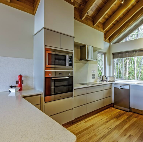 Altezza penthouse kitchen.png