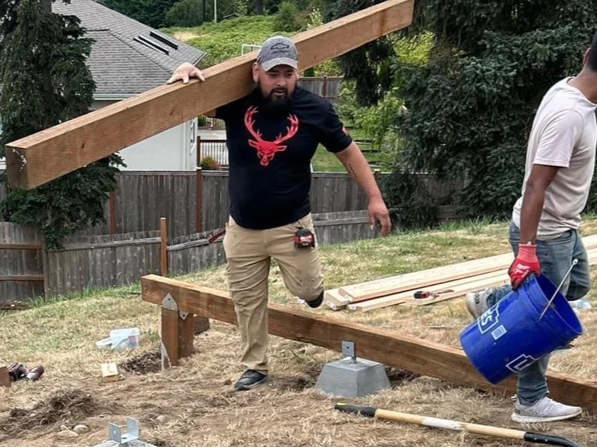 Danny placing supports 