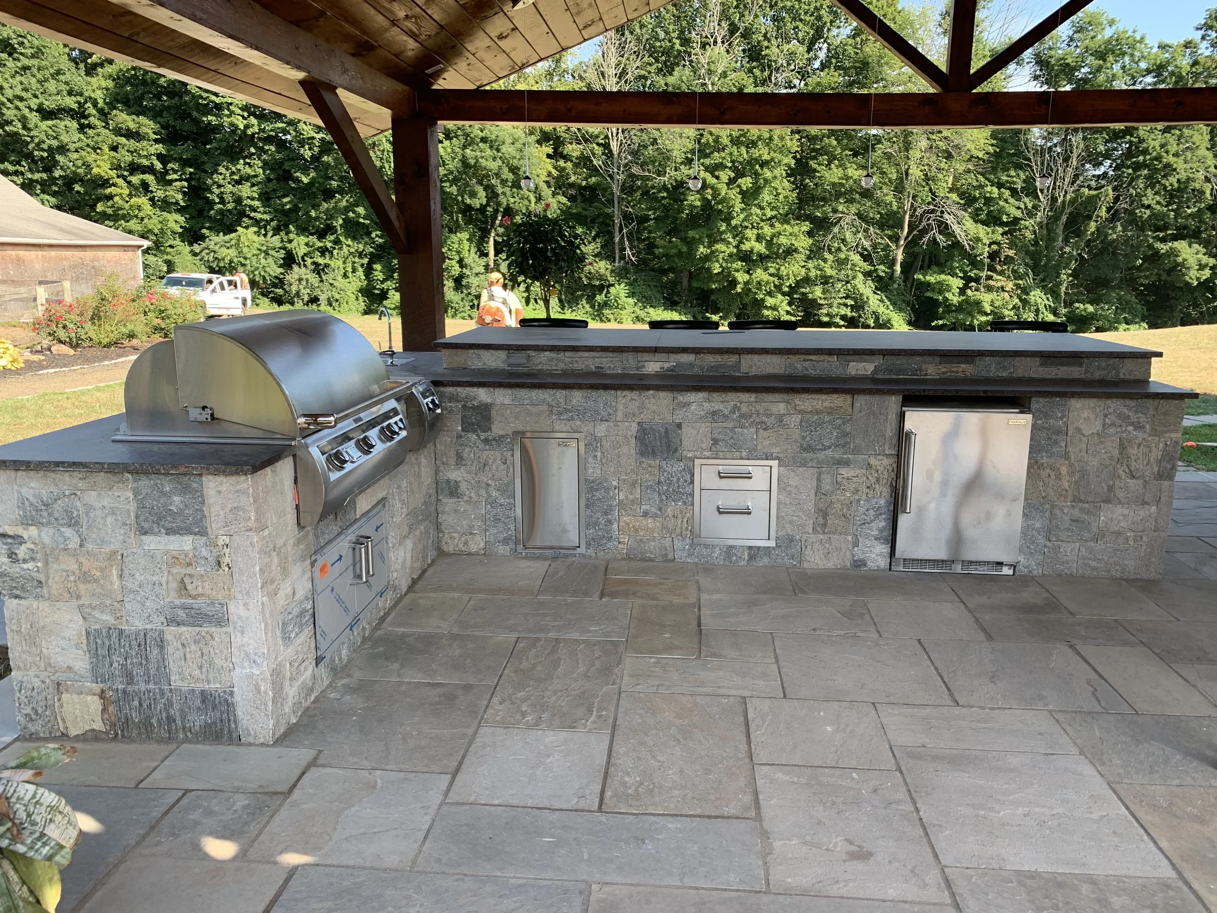 Outdoor Kitchen.jpeg